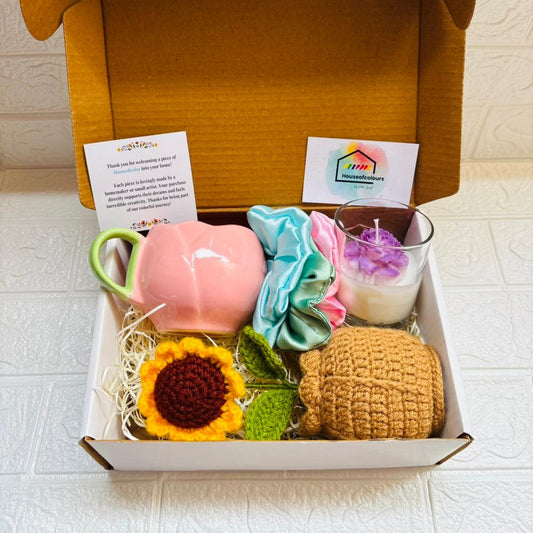 Blush Bloom Hamper