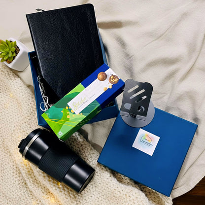 Workday Essentials Hamper