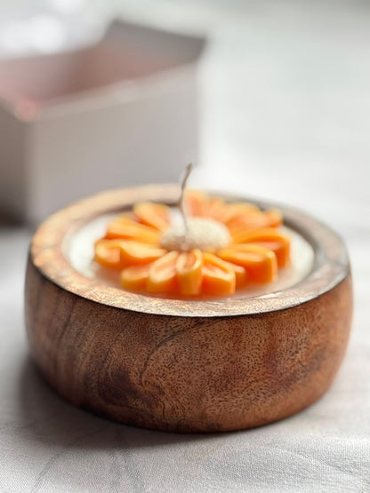 Sunbrew Daisy Candle
